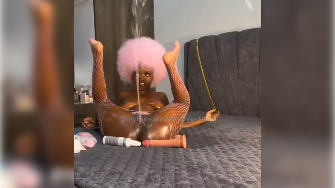 Alicia Kanini dildo fuck squirting hard then shivers